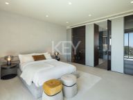 Villa for sale in Los Flamingos, Benahavis