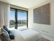 Villa for sale in Los Flamingos, Benahavis