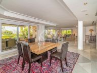 Villa for sale in Rio Real, Marbella East