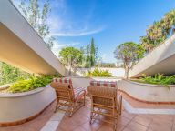 Villa for sale in Rio Real, Marbella East