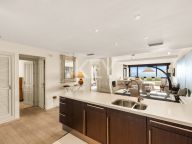 Апартамент на продажу в Пуэрто Банус