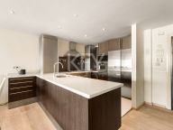 Апартамент на продажу в Пуэрто Банус