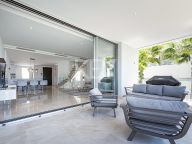 Town House for sale in Rio Real, Marbella East