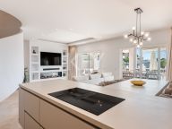 Спаренный дом на продажу в Aloha Gardens, Новая Андалусия