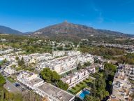 Спаренный дом на продажу в Aloha Gardens, Новая Андалусия