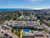 Спаренный дом на продажу в Aloha Gardens, Новая Андалусия