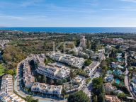 Спаренный дом на продажу в Aloha Gardens, Новая Андалусия