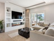 Спаренный дом на продажу в Aloha Gardens, Новая Андалусия