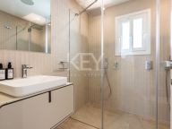 Спаренный дом на продажу в Aloha Gardens, Новая Андалусия