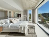 Вилла на продажу в Los Arqueros, Бенахавис