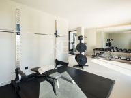 Вилла на продажу в Los Arqueros, Бенахавис