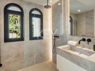 Вилла на продажу в Los Arqueros, Бенахавис