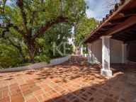 Villa for sale in Marbella Golden Mile