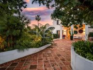 Villa for sale in Marbella Golden Mile