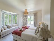 Villa for rent in Casasola, Estepona