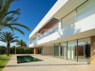 Villa for sale in Finca Cortesin, Casares