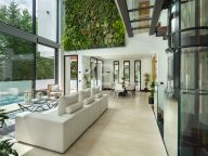 Villa en venta en Marbella Golden Mile