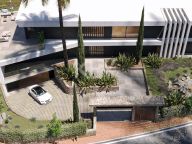 Villa for sale in Finca Cortesin, Casares
