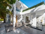 Villa en alquiler en Puente Romano, Marbella Golden Mile