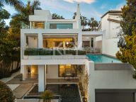 Villa en alquiler en Puente Romano, Marbella Golden Mile