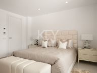 Villa for sale in La Mairena, Marbella East