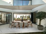 Villa for sale in Los Flamingos, Benahavis