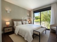 Villa for sale in Los Flamingos, Benahavis