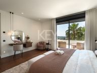 Villa for sale in Los Flamingos, Benahavis