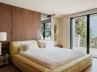 Villa for sale in El Madroñal, Benahavis
