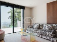 Villa for sale in El Madroñal, Benahavis