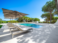 Villa for sale in Sotogrande