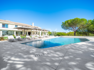 Villa for sale in Sotogrande