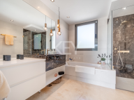 Villa for sale in Sotogrande