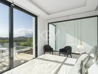 Villa for sale in Cabopino, Marbella East