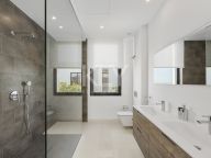 Villa for sale in Cabopino, Marbella East