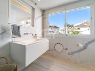 Duplex Penthouse for sale in Marbella Golden Mile