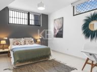 Villa for sale in Nueva Andalucia
