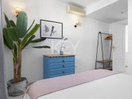 Villa for sale in Nueva Andalucia