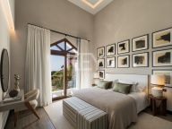 Villa en venta en El Herrojo, Benahavis