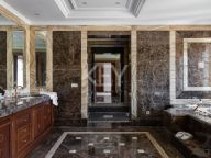 Villa for sale in La Zagaleta, Benahavis