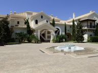 Villa for sale in La Zagaleta, Benahavis