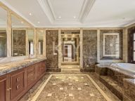 Villa for sale in La Zagaleta, Benahavis