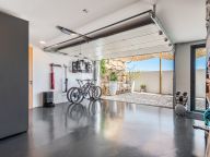 Villa for sale in Casares