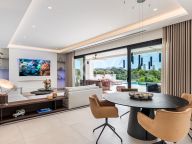 Villa for sale in Casares