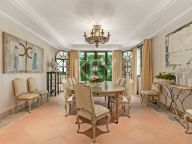 Villa en venta en Guadalmina Baja, San Pedro de Alcantara