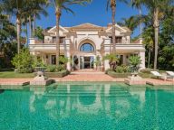 Villa en venta en Guadalmina Baja, San Pedro de Alcantara