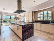 Villa for sale in La Zagaleta, Benahavis