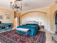 Villa for sale in La Zagaleta, Benahavis