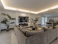 Villa for sale in Marbella East
