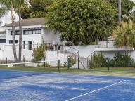 Villa for sale in Marbella East